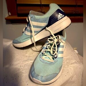 Adidas Women's Size 9 Sneakers